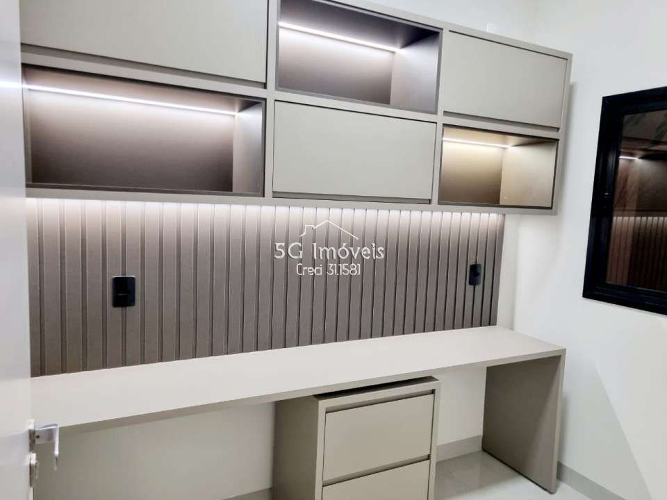 Conheça QUINTA LAGO 1 CASA NOVA - 657 - 9 9