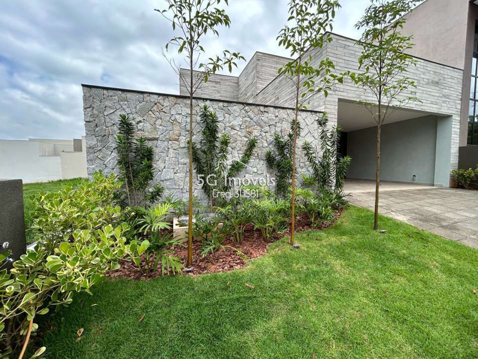 Conheça Linda Casa Village La Montagne - 667 - 2 2