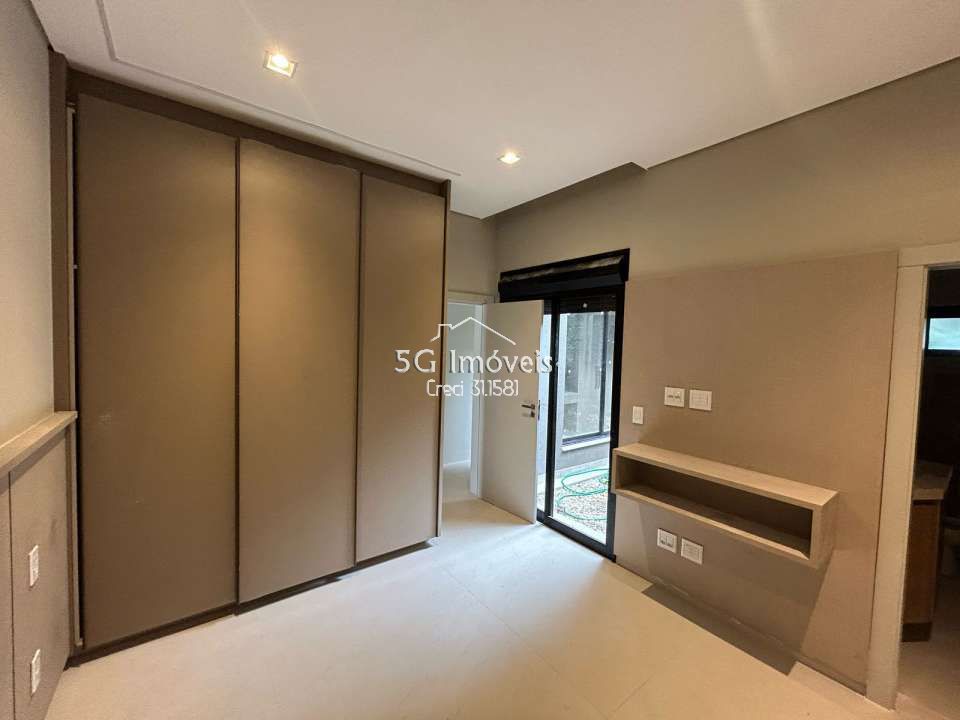 Conheça Linda Casa Village La Montagne - 667 - 14 14