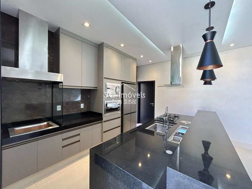 Conheça Linda casa Village La Montagne - 669 - 9 9