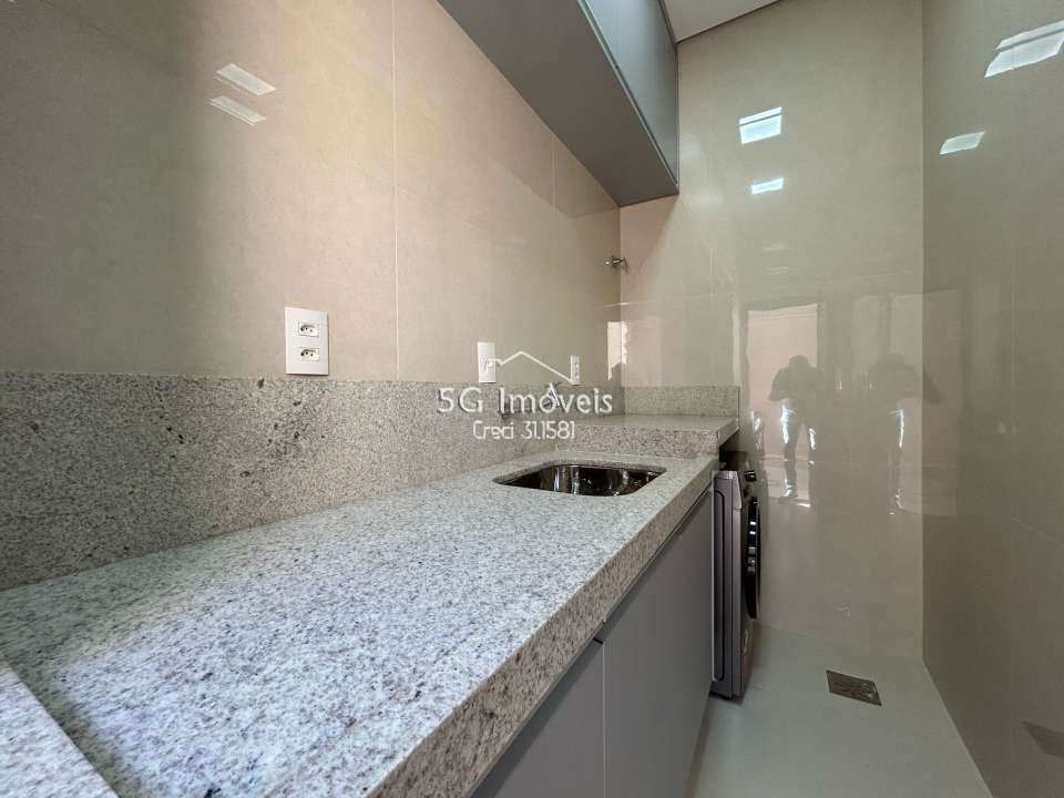 Conheça Linda casa Village La Montagne - 669 - 27 27
