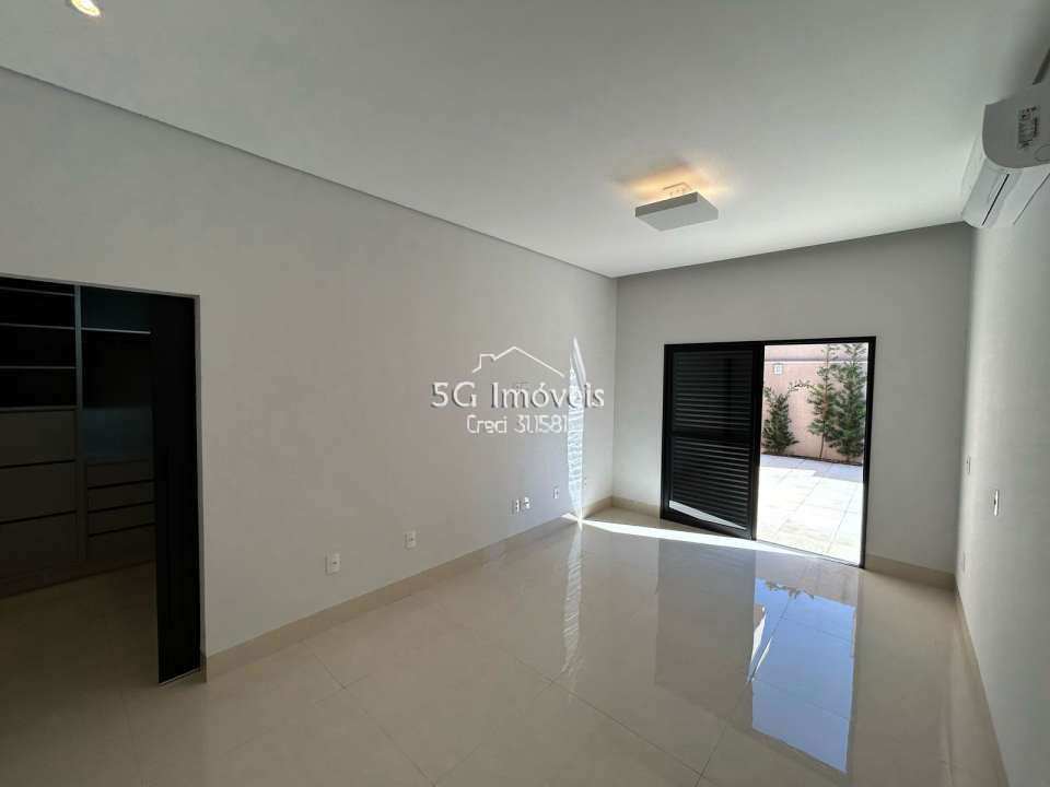 Conheça Linda casa Village La Montagne - 669 - 15 15