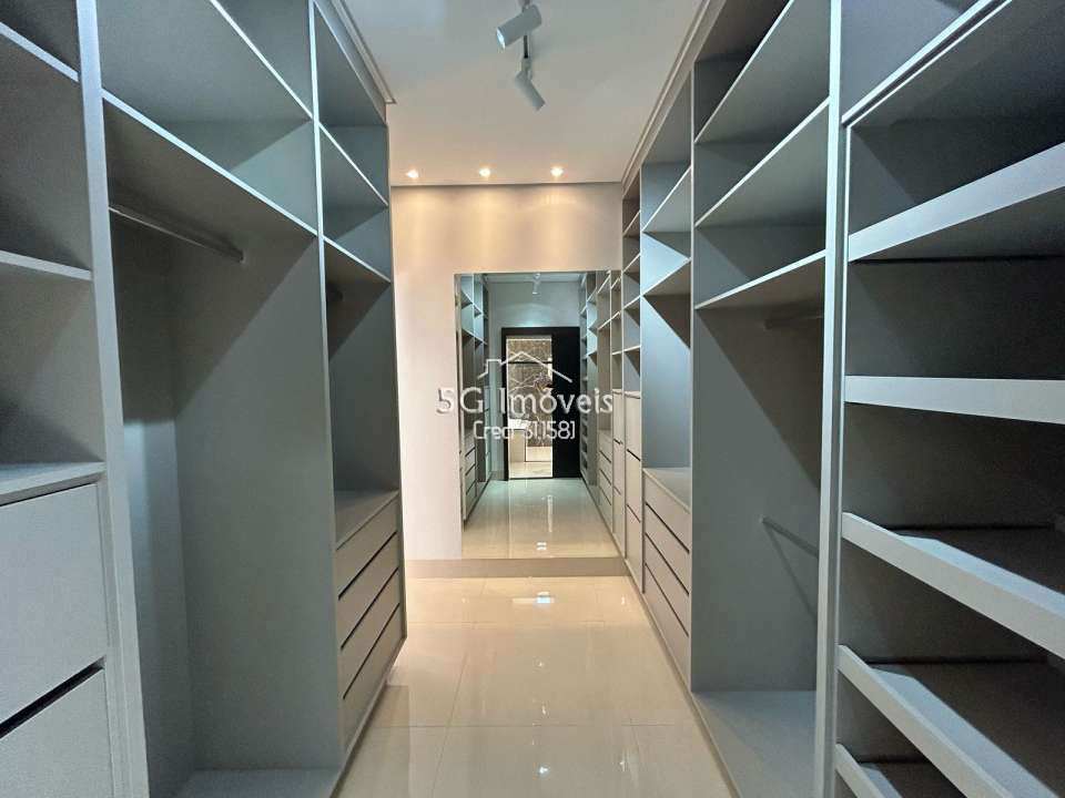 Conheça Linda casa Village La Montagne - 669 - 16 16