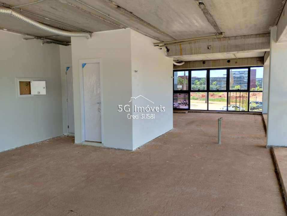 Conheça GEORGINA BUSINESS - 49,29MT DE CANTO - 689 - 10 10