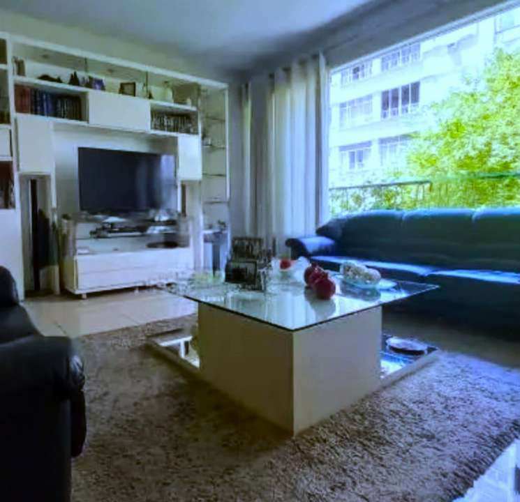 Apartamento, 3 quartos, 170 m² - Foto 1