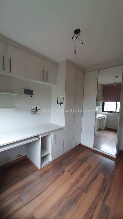 Quarto 2 - 13