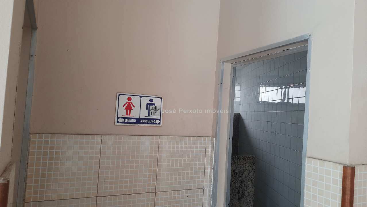Banheiros da Piscina - 44