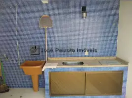 Área de Serviço - 18