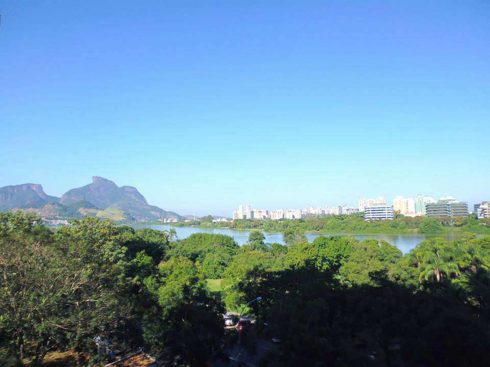 ENORME ÁREA VERDE - 22