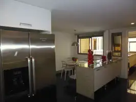 ÁREA DE SERVIÇO - 18