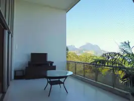 VARANDA COM LINDA VISTA - 23