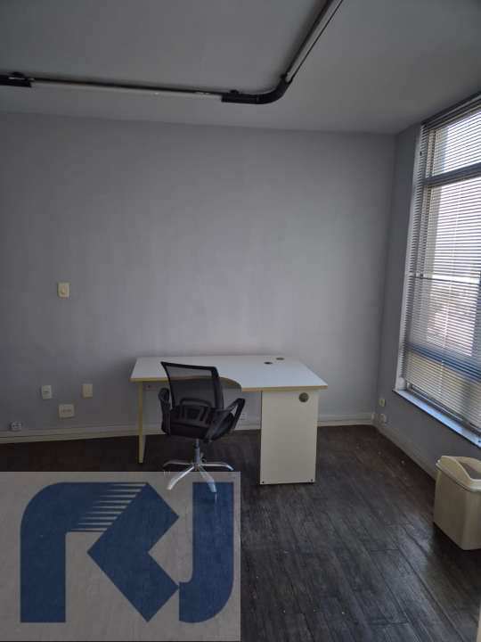 Conheça Conjunto de Salas para alugar Avenida Rio Branco, Centro, Rio de Janeiro - R$ 1.000 - RJCO30001 - 8 8