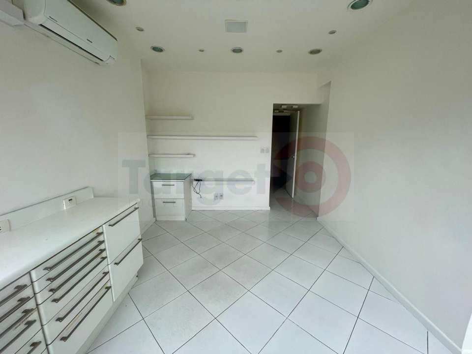 Conheça Excelente Sala Locação Barra da Tijuca - Barra Business - 042 - 28 28