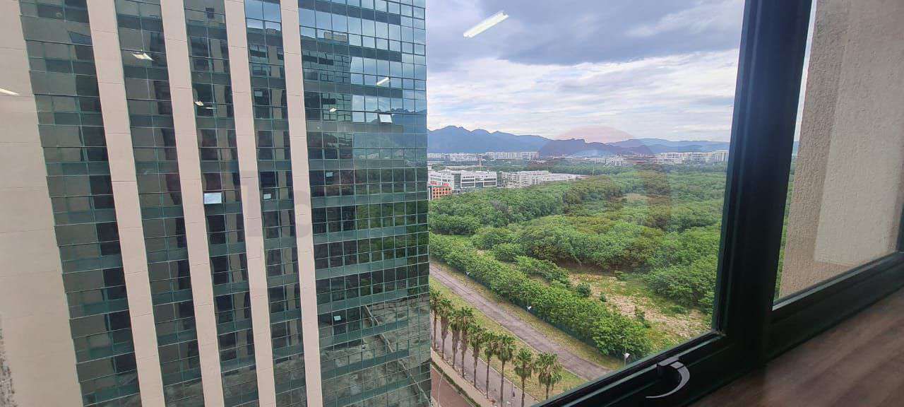 Conheça Excelente Sala Venda Barra da Tijuca - CEO Corporate - 028 - 17 17