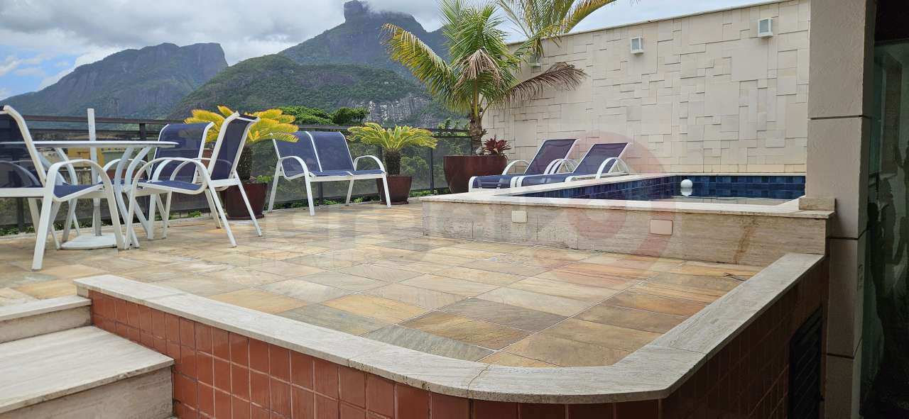 Deck da piscina - 47
