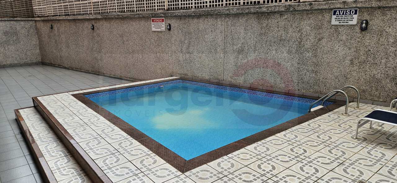 Piscina do prédio - 62