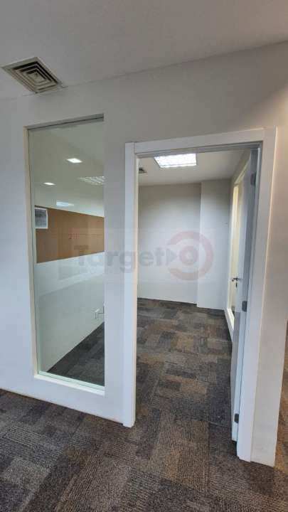 Conheça Excelente Sala Locação Barra da Tijuca - 030 - 10 10