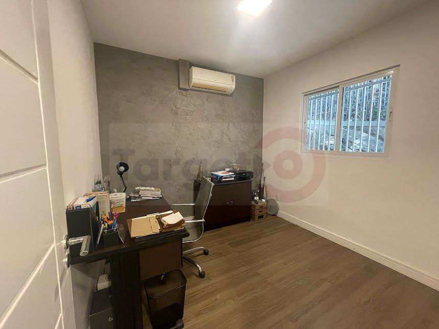 Conheça Casa com 4 Quartos à venda, 242m² - Tijuca - 6006 - 6 6