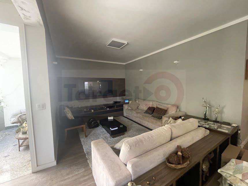 Conheça Casa com 4 Quartos à venda, 242m² - Tijuca - 6006 - 10 10