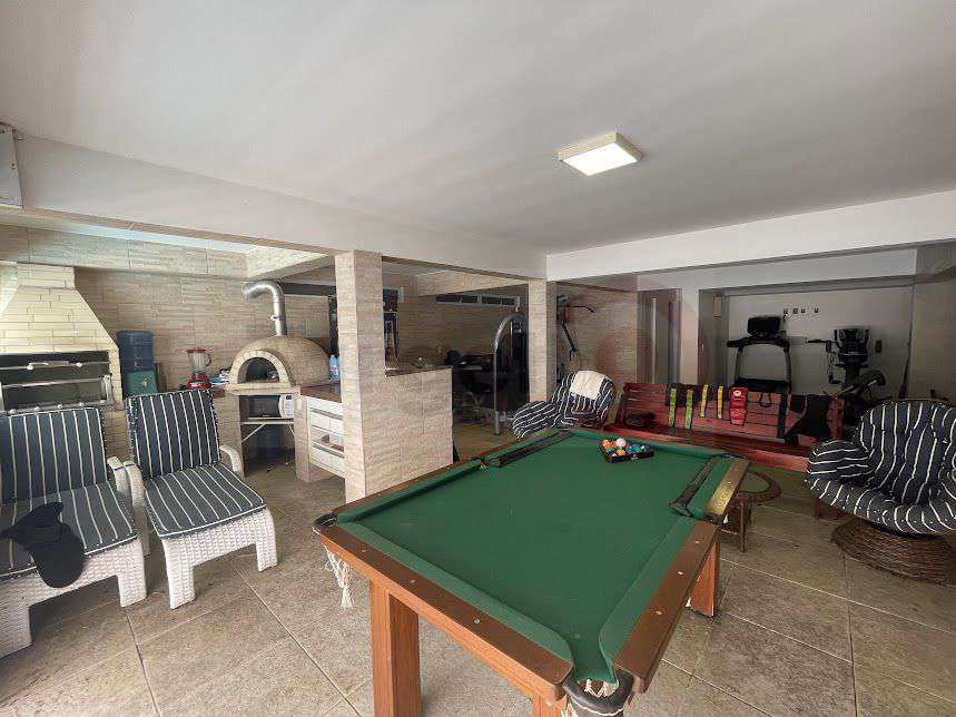 Conheça Casa com 4 Quartos à venda, 242m² - Tijuca - 6006 - 35 35