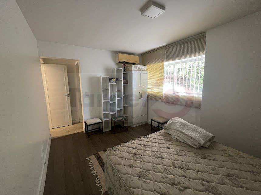 Conheça Casa com 4 Quartos à venda, 242m² - Tijuca - 6006 - 47 47