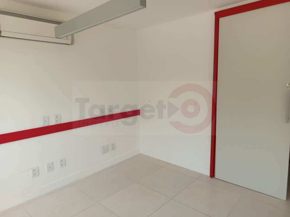 Conheça Excelente Sala Venda / Locação Barra da Tijuca - 027 - 20 20