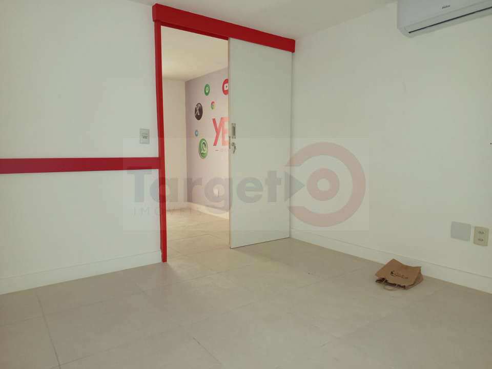 Conheça Excelente Sala Venda / Locação Barra da Tijuca - 027 - 53 53
