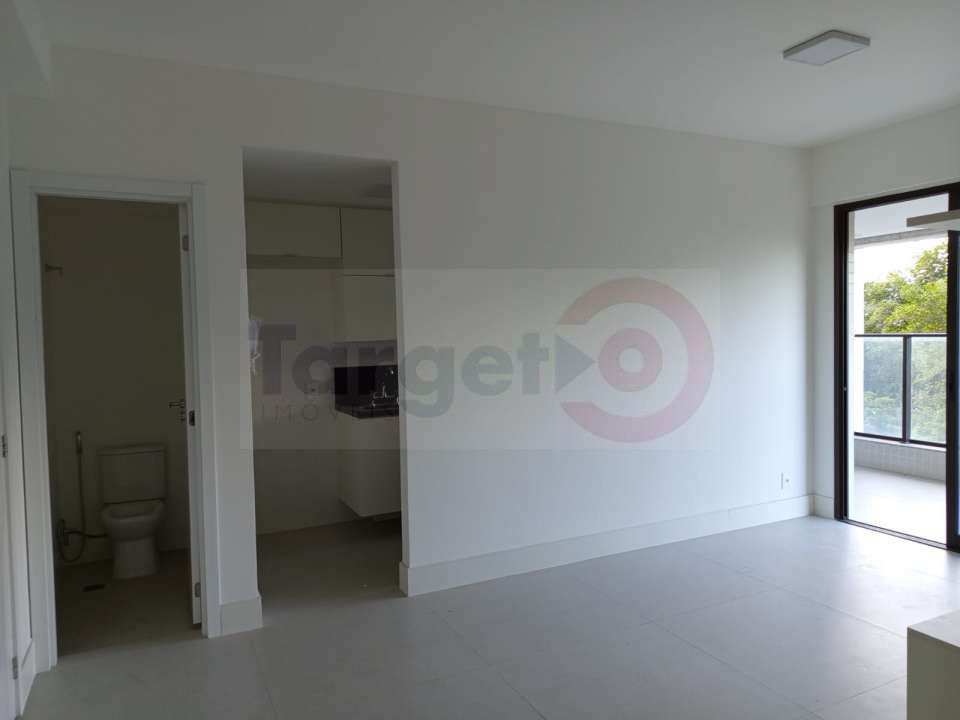 Conheça Excelente Apartamento Venda ou Locação Península Barra da Tijuca - 037 - 7 7