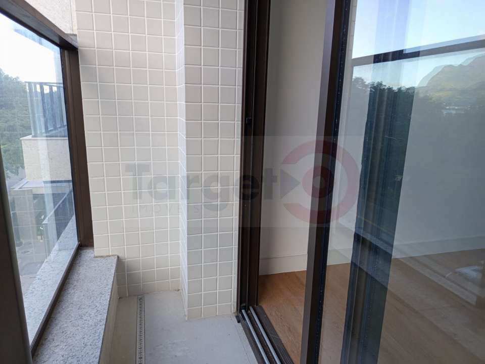 Conheça Excelente Apartamento Venda ou Locação Península Barra da Tijuca - 037 - 25 25