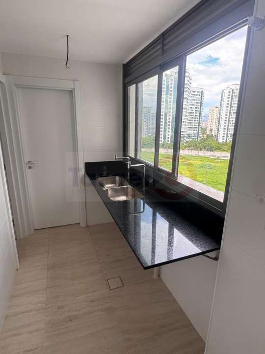 Conheça Excelente Apartamento Venda Barra da Tijuca - Atlântico Golf - 028 - 55 55