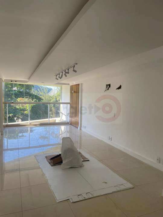 Conheça Excelente Sala Comercial Barra da Tijuca - 6022 - 9 9