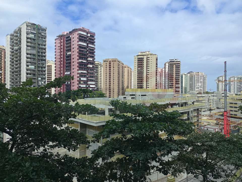 Conheça Sala Comercial no Office Tower Barra da Tijuca | Localização Estratégica e Excelente Estrutura - 014 - 22 22