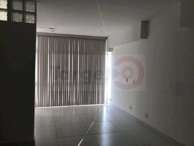 Conheça Oportunidade na Barra da Tijuca: Sala Comercial no Golden Center - 017 - 3 3