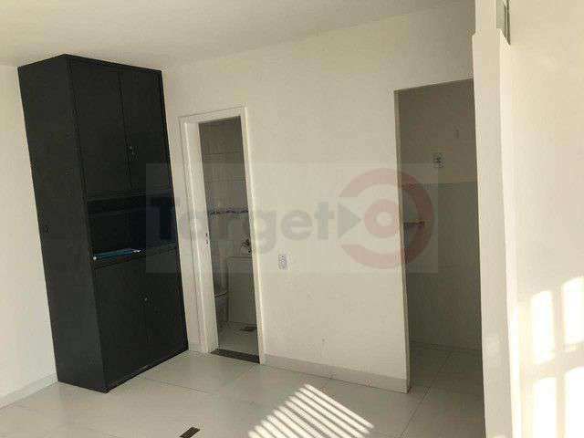 Conheça Oportunidade na Barra da Tijuca: Sala Comercial no Golden Center - 017 - 5 5