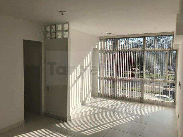 Conheça Oportunidade na Barra da Tijuca: Sala Comercial no Golden Center - 017 - 16 16