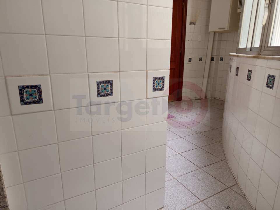 Conheça Excelente Apartamento na Praia de Copacabana Posto 4 Rua Constante Ramos - 019 - 34 34