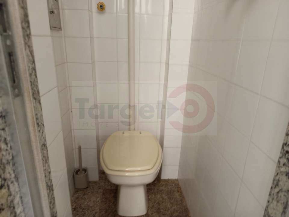 Conheça Excelente Apartamento na Praia de Copacabana Posto 4 Rua Constante Ramos - 019 - 35 35