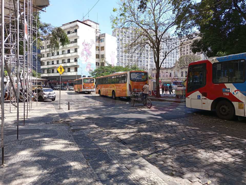 Conheça CONJUNTO COMERCIAL À VENDA | 108 M² | CENTRO DO RIO - 030 - 29 29