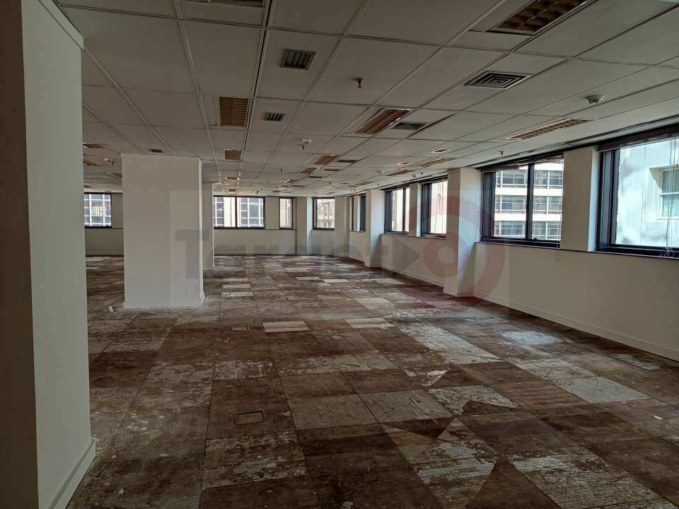 Conheça MEIO ANDAR CORPORATIVO À VENDA | 193 M² | AV. RIO BRANCO - 063 - 9 9