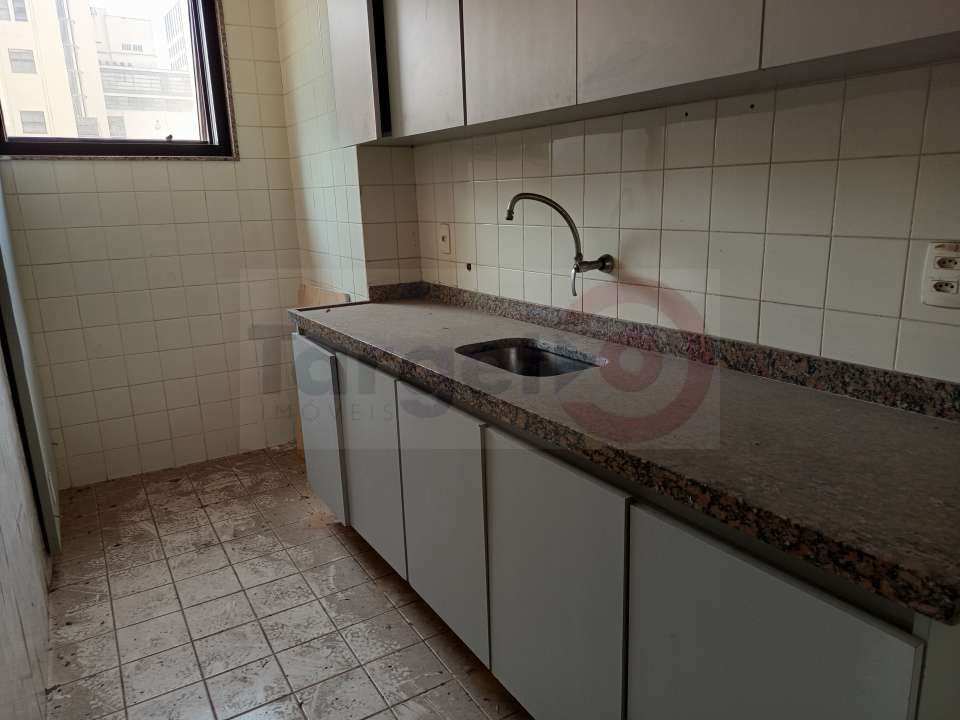Conheça MEIO ANDAR CORPORATIVO À VENDA | 193 M² | AV. RIO BRANCO - 063 - 13 13