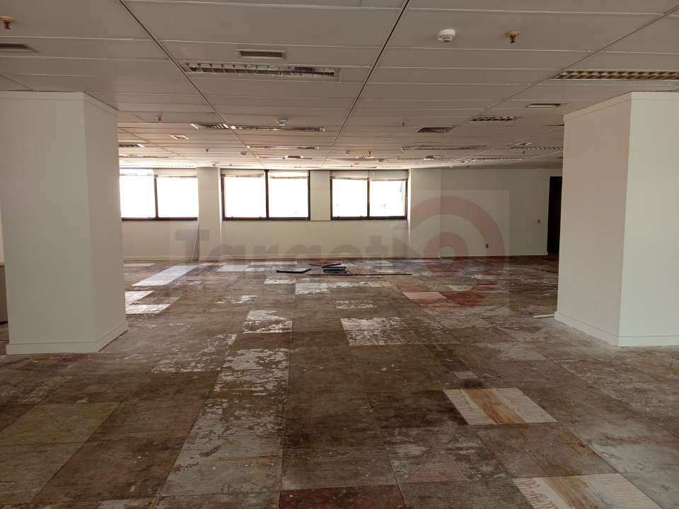 Conheça MEIO ANDAR CORPORATIVO À VENDA | 193 M² | AV. RIO BRANCO - 063 - 22 22