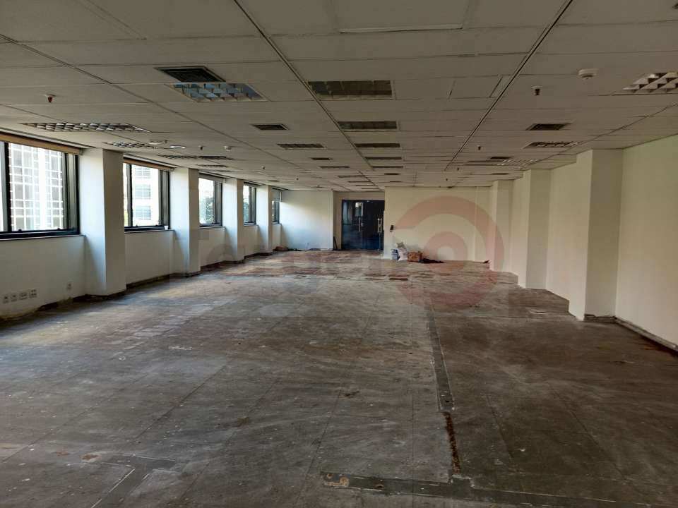 Conheça MEIO ANDAR CORPORATIVO À VENDA OU LOCAÇÃO | 195 M² | AV. RIO BRANCO - 065 - 17 17