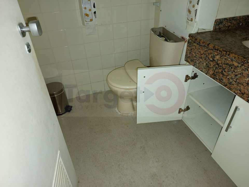 Conheça MEIO ANDAR CORPORATIVO À VENDA OU LOCAÇÃO | 195 M² | AV. RIO BRANCO - 065 - 20 20
