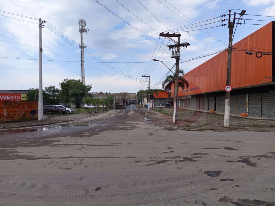 Conheça GALPÃO COMERCIAL | RODOVIA WASHINGTON LUIZ JARDIM GRAMACHO - 032 - 12 12