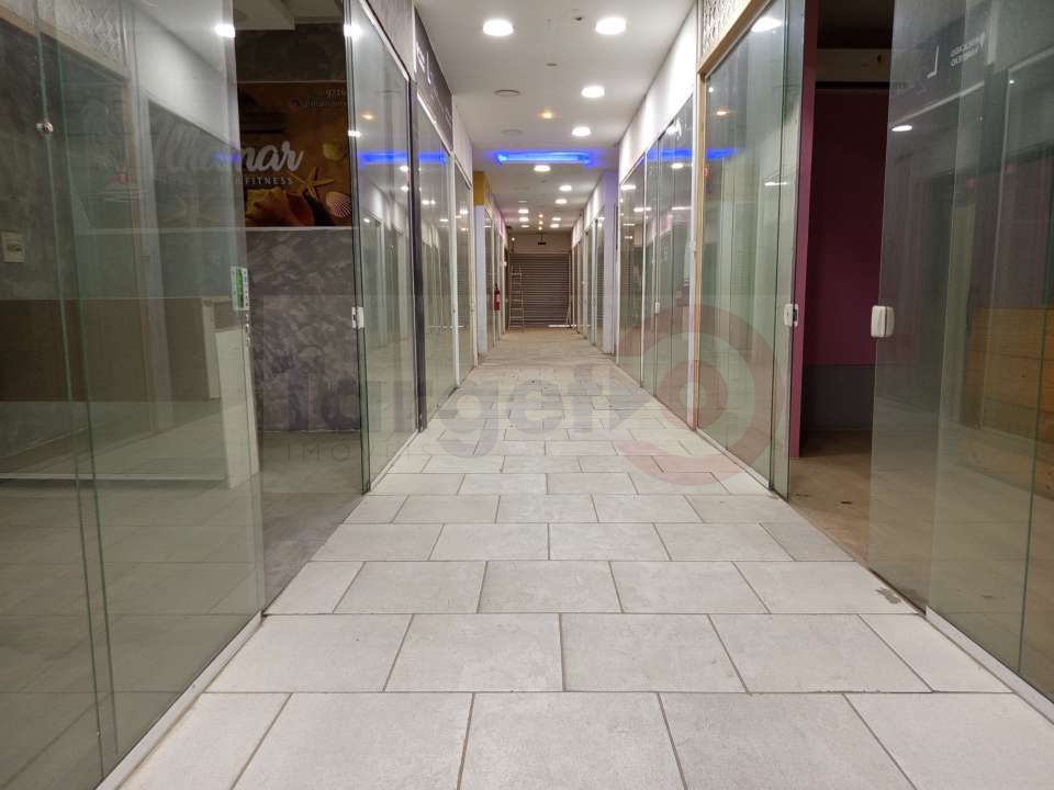 Conheça GALPÃO COMERCIAL | RODOVIA WASHINGTON LUIZ JARDIM GRAMACHO - 032 - 32 32