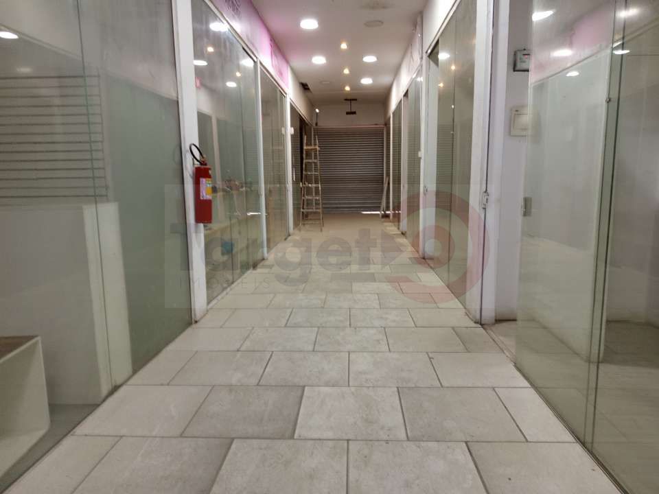 Conheça GALPÃO COMERCIAL | RODOVIA WASHINGTON LUIZ JARDIM GRAMACHO - 032 - 33 33