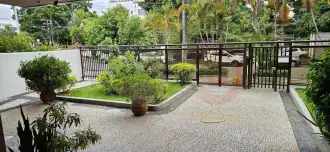 Jardins do prédio - 78