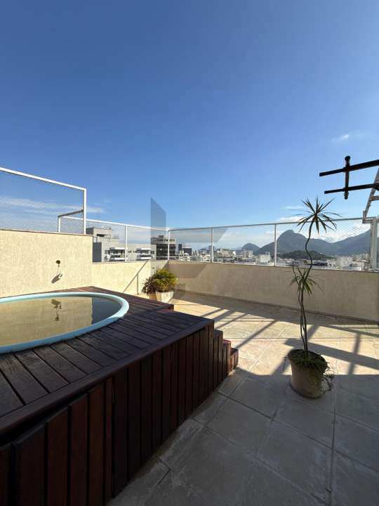 Conheça Cobertura 4 quartos à venda Jacarepaguá, Rio de Janeiro - R$ 1.100.000 - Estrelas - 9 9