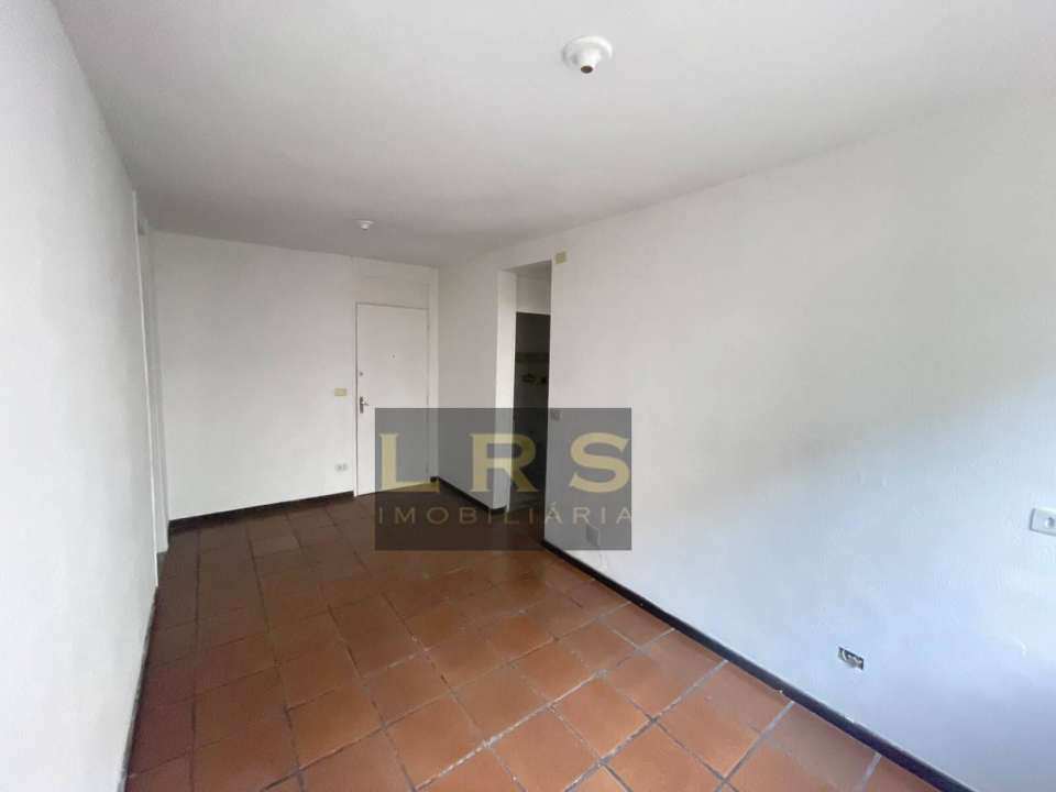 Conheça Apartamento à venda Estrada Santa Maura,Rio de Janeiro,RJ - R$ 220.000 - LFIS - 5 5