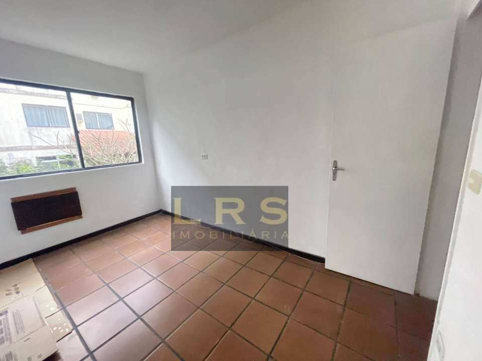 Conheça Apartamento à venda Estrada Santa Maura,Rio de Janeiro,RJ - R$ 220.000 - LFIS - 16 16